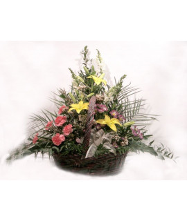 Plenty of Flowers Basket